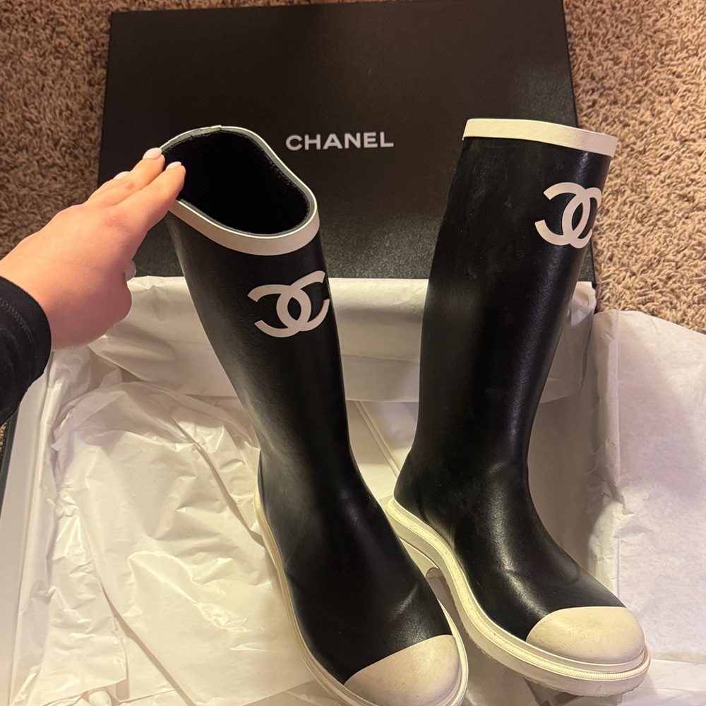 CHANEL Black and White Rain Boots